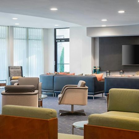 Courtyard By Marriott Providence Lincoln Hotel Buitenkant foto