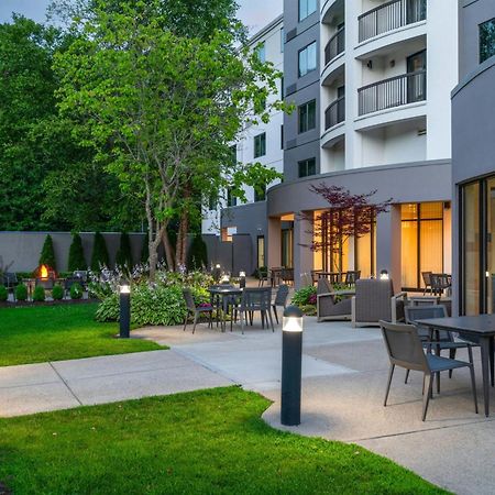 Courtyard By Marriott Providence Lincoln Hotel Buitenkant foto