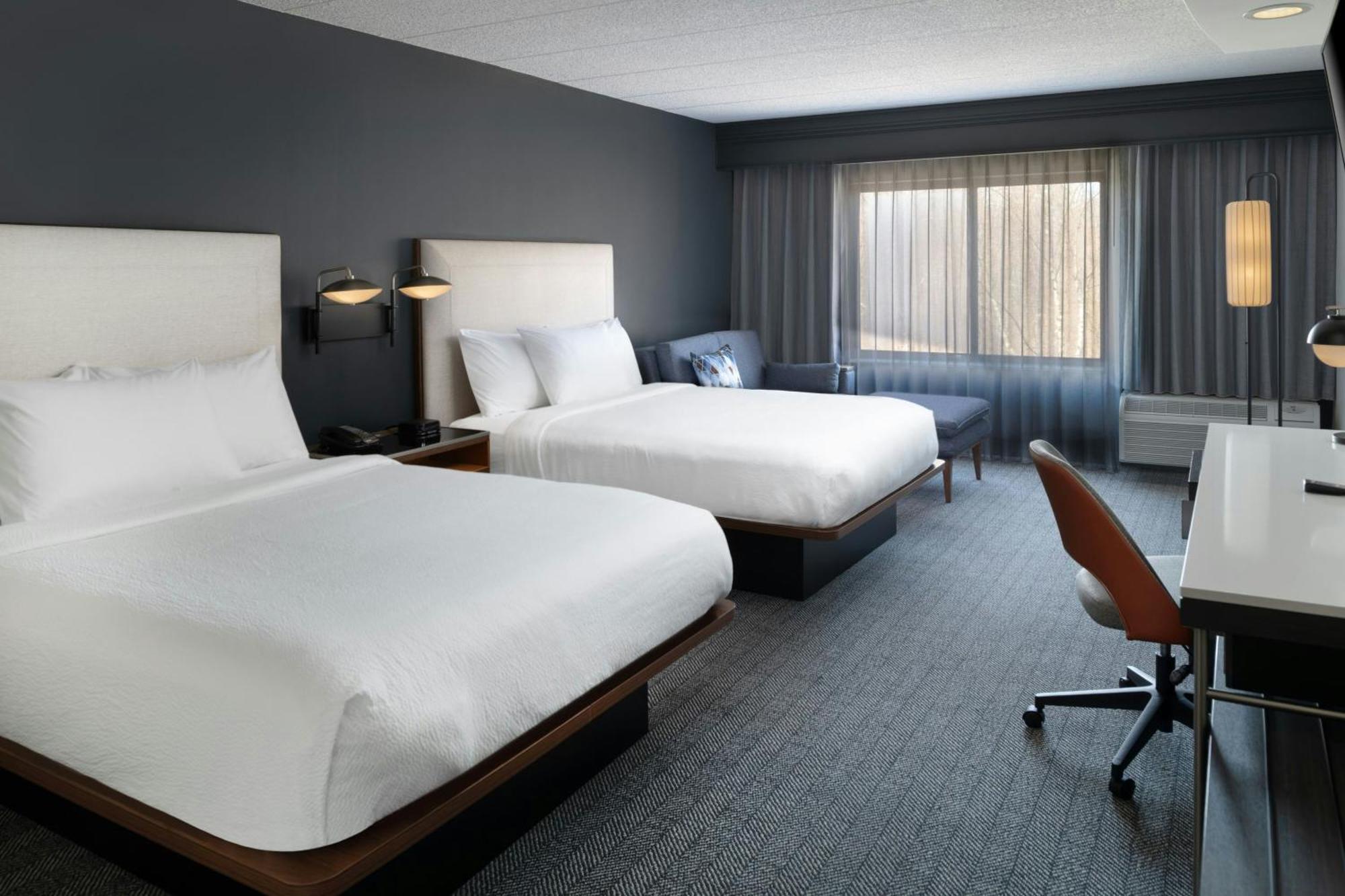 Courtyard By Marriott Providence Lincoln Hotel Buitenkant foto