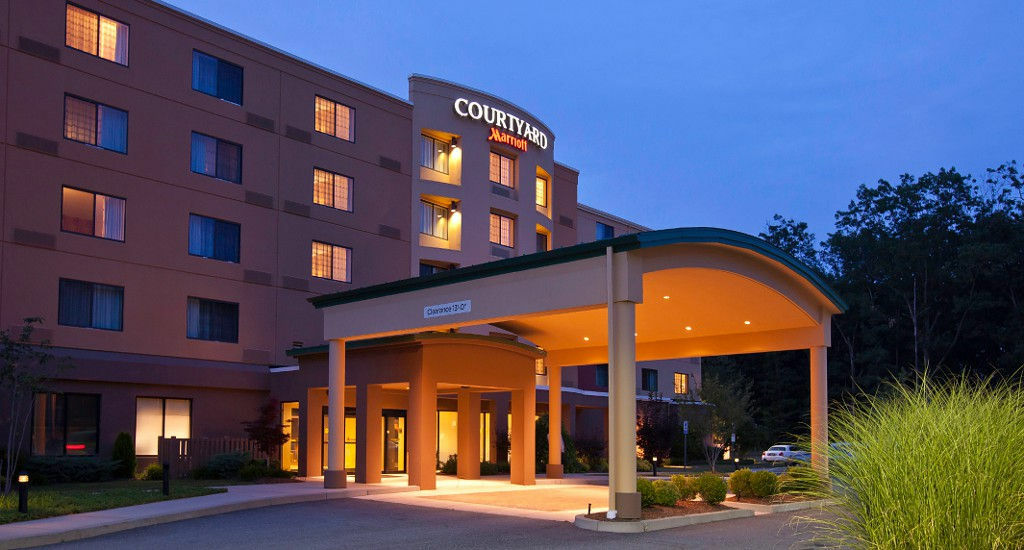 Courtyard By Marriott Providence Lincoln Hotel Buitenkant foto